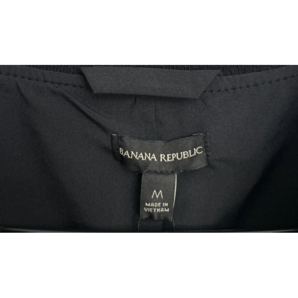 Banana Republic Sporty Bomber Jacket Black Women's M Minimalist Neutral Full Zip
